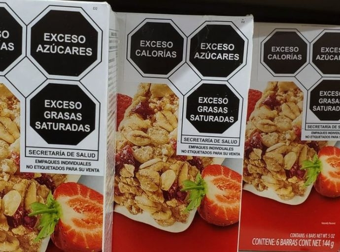 Empresas mexicanas usan huecos en norma de etiquetas de alimentos para ocultar datos: ONG