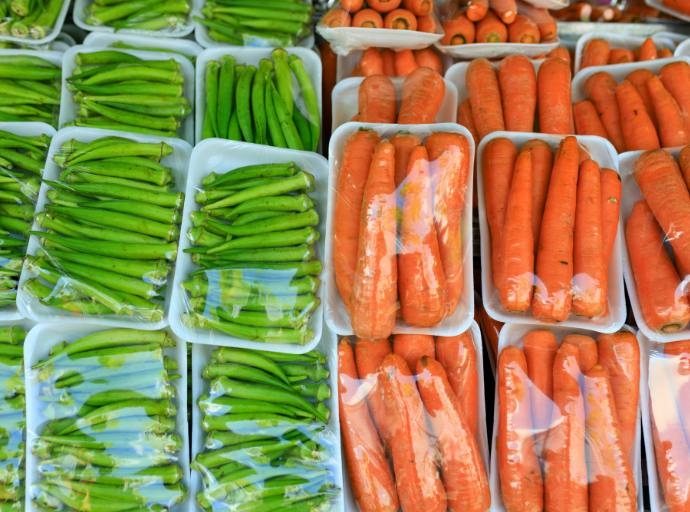 La FSA lanza una consulta sobre la propuesta de prohibir el bisfenol A (BPA) y otras sustancias químicas relacionadas en los envases de alimentos.